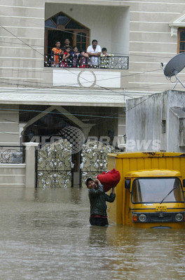 インド南部、大雨で40人死亡 インド南部、大雨で40人死亡