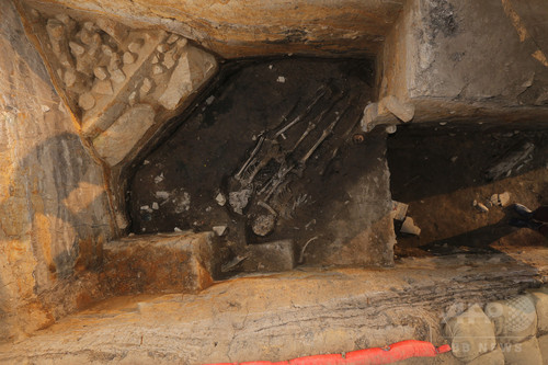 韓国で行われた「人柱」の初証拠、新羅時代の遺跡で人骨発見 韓国で行われた「人柱」の初証拠、新羅時代の遺跡で人骨発見