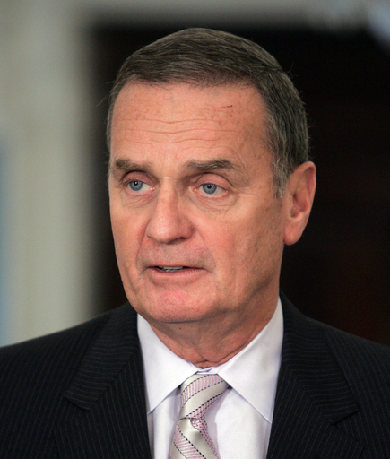 安保担当補佐官の座が確実視されるジョーンズ前NATO最高司令官とは