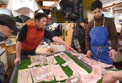 動画:家族の成長、築地市場とともに 魚河岸の若女将「帳場」修行中 動画:家族の成長、築地市場とともに 魚河岸の若女将「帳場」修行中