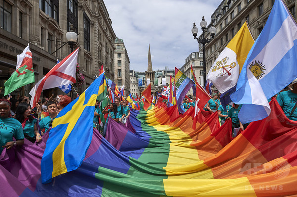 英政府、LGBT差別解消を目指した「行動計画」を発表