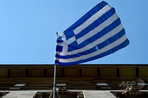 ギリシャ問題、ユーロ離脱になれば選手の契約に影響も