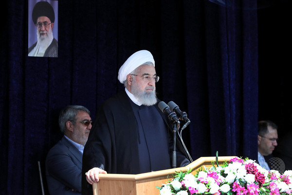 イラン大統領、核合意離脱なら米国は「かつてないほど後悔する」