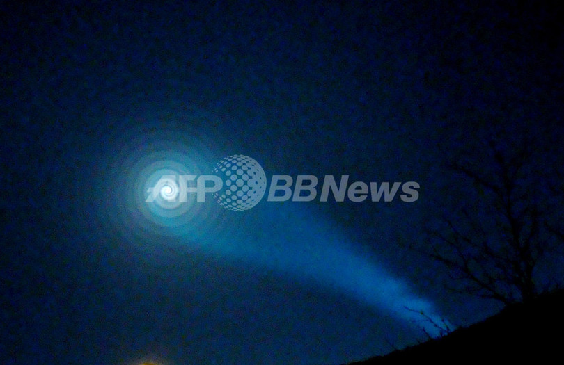 ノルウェー北部でUFO騒ぎ、正体はロシアのミサイル発射実験失敗 ノルウェー北部でUFO騒ぎ、正体はロシアのミサイル発射実験失敗