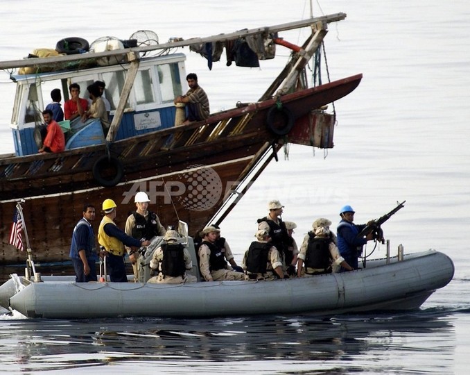 米・トルコ海軍、襲撃された日本のタンカーを救出 オマーン沖 写真1枚 国際ニュース：AFPBB News