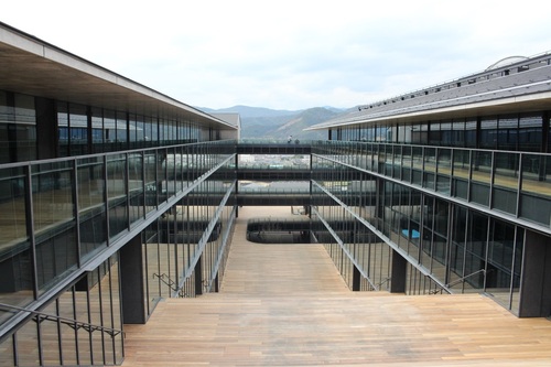 京都产业大学の新たな学舎「サギタリウス馆」