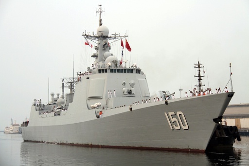 中国海軍の艦艇、イラン初訪問 関係緊密化をアピール