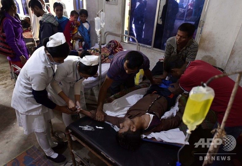 インドでまた密造酒被害 93人死亡、200人が病院へ搬送