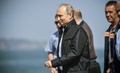 クリミア橋開通、プーチン大統領が自らトラック運転し通行