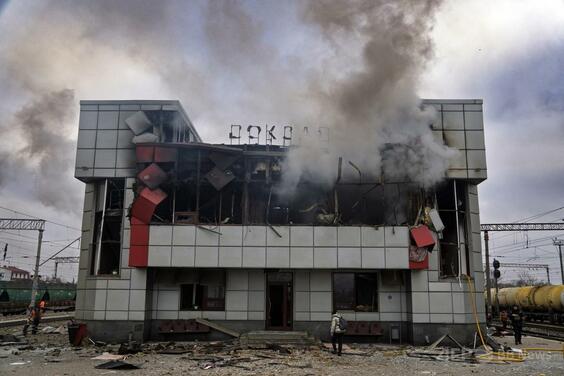 ロシアの攻撃でインフラ被害拡大 数万世帯で暖房・水供給停止 ウクライナ