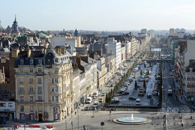 フランスの治験で「深刻な事故」、1人が脳死 5人入院 フランスの治験で「深刻な事故」、1人が脳死 5人入院