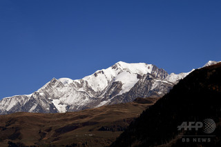 欧州最高峰モンブラン、混雑深刻化で仏当局が登山制限実施 欧州最高峰モンブラン、混雑深刻化で仏当局が登山制限実施