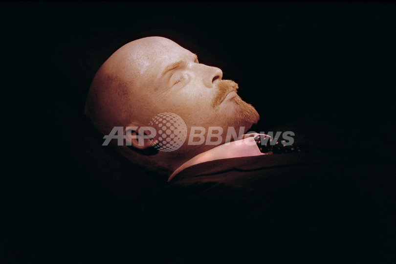 チャベス大統領の遺体、永久保存チームをロシアから? チャベス大統領の遺体、永久保存チームをロシアから?