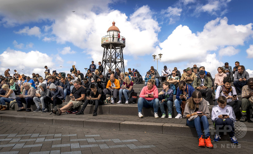 オランダ当局、ポケモンGOの米開発会社を提訴 プレーヤー殺到で オランダ当局、ポケモンGOの米開発会社を提訴 プレーヤー殺到で
