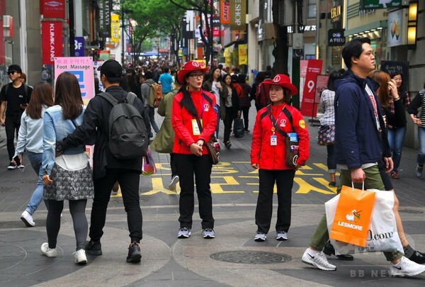 韓国で中国人観光客40％減、THAAD配備への対抗措置で