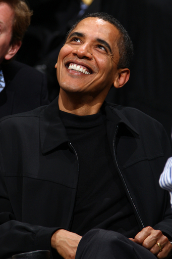 オバマ大統領がウィザーズ対ブルズの試合を観戦
