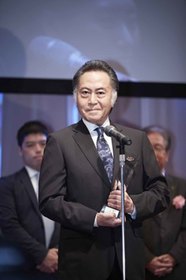 北大路欣也が登壇!第8回衛星放送協会オリジナル番組アワード大賞を受賞! 北大路欣也が登壇!第8回衛星放送協会オリジナル番組アワード大賞を受賞!