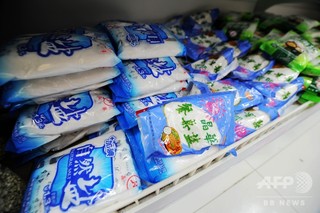「中国の塩は腎臓に悪い」? ネット情報に振り回される母親たち 「中国の塩は腎臓に悪い」? ネット情報に振り回される母親たち