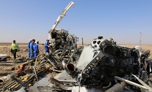 ロシア機墜落、爆弾の「可能性高い」 米当局者 ロシア機墜落、爆弾の「可能性高い」 米当局者