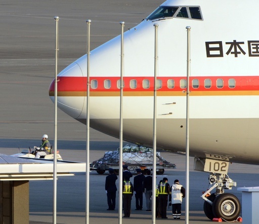 アルジェリア人質事件、日本人10人目の死亡を確認 生存者ら帰国