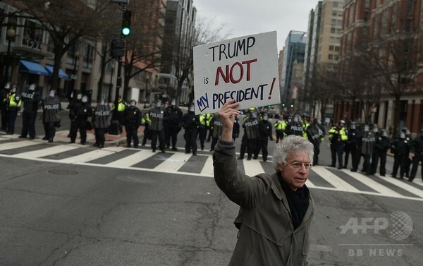 【写真特集】トランプ氏を大統領とは認めない！ 米首都などでデモ