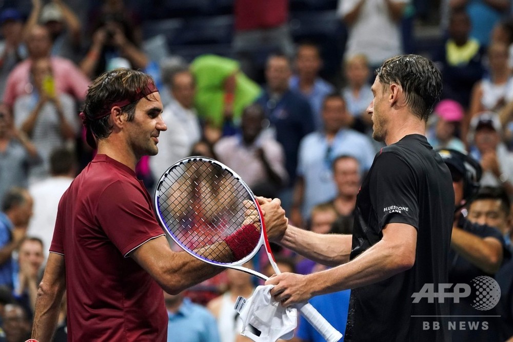 フェデラー、まさかの全米4回戦敗退 世界55位の豪選手に苦杯