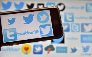 ネット上の虚偽情報、事実より速く拡散 米研究 ネット上の虚偽情報、事実より速く拡散 米研究