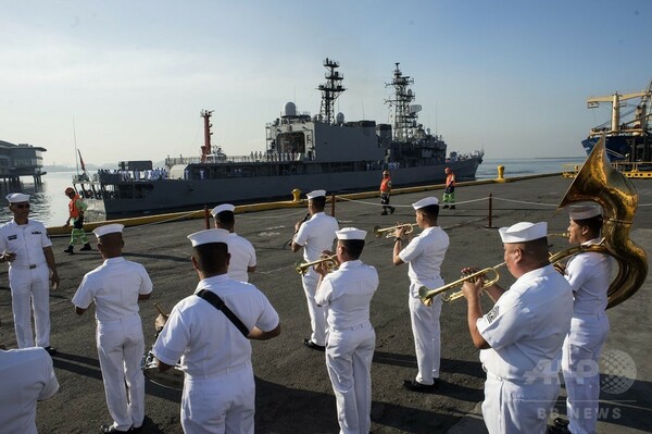 海自の護衛艦「あまぎり」、フィリピンを親善訪問 マニラに入港