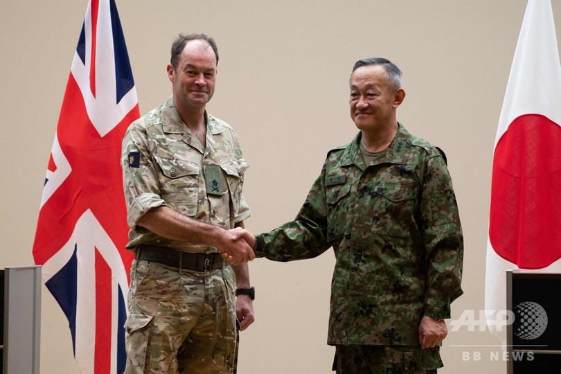 ãè±é¸è»ã®ãããªãã¯ã»ãµã³ãã¼ã¹ä¸­å°ãã®ç»åæ¤ç´¢çµæ