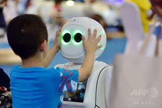 AIが中国の医師国家試験の筆記に合格 「現場デビュー」は来年3月 AIが中国の医師国家試験の筆記に合格 「現場デビュー」は来年3月