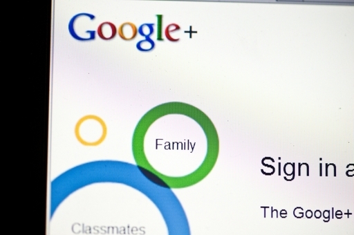 Google+独自の道を切り開く、新サービス「ハングアウツ」