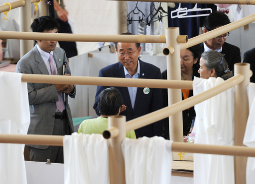 国連事務総長が福島訪問、被災者を激励「世界がついています」