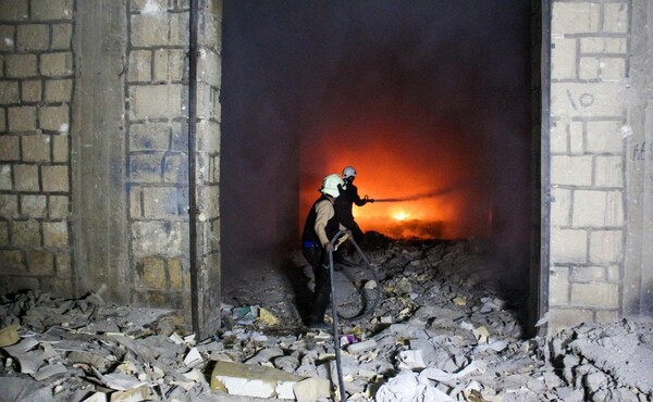 シリア反体制派支配下の刑務所に空爆、16人死亡