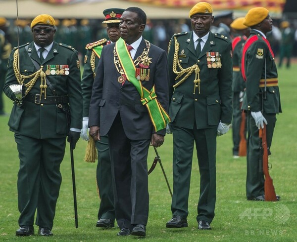 ムナンガグワ氏、ジンバブエ新大統領に就任