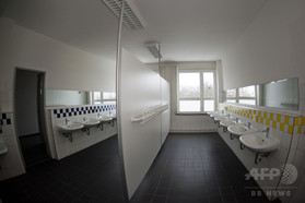 男女別トイレを段階的廃止、米サンフランシスコの小学校 男女別トイレを段階的廃止、米サンフランシスコの小学校