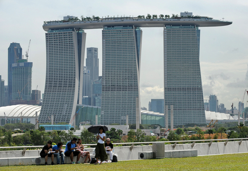 空中庭園「サンズ・スカイパーク」が24日にオープン、シンガポール