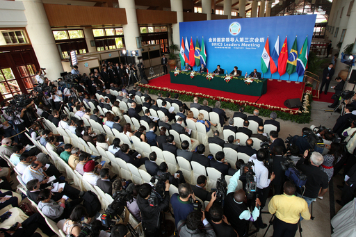 リビアでの武力行使に反対、BRICSが共同声明