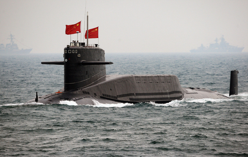 中国海軍創設60周年で国際観艦式、国産原潜も初公開