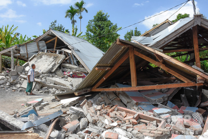インドネシアのロンボク島でM6.4の地震、10人死亡 被害拡大の恐れも インドネシアのロンボク島でM6.4の地震、10人死亡 被害拡大の恐れも