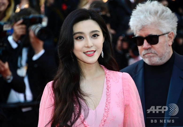 ファン・ビンビンさん出演映画「大爆撃」上映中止 出演料5億円 ファン・ビンビンさん出演映画「大爆撃」上映中止 出演料5億円