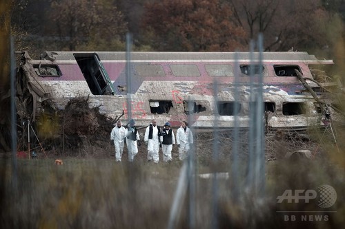 試験走行中の仏TGV脱線事故、複数の子どもが乗車 試験走行中の仏TGV脱線事故、複数の子どもが乗車