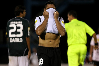 プロサッカー選手3割にメンタルヘルスの問題、FIFPro調査 プロサッカー選手3割にメンタルヘルスの問題、FIFPro調査