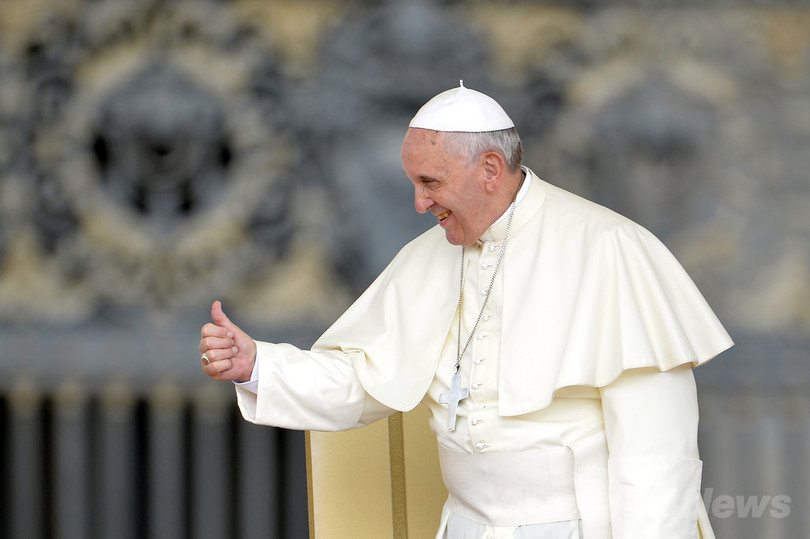 ローマ法王、退位の時期は「神の助言を乞う」 ローマ法王、退位の時期は「神の助言を乞う」