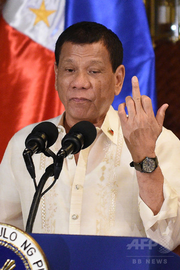 金正恩氏は「狂人」、ドゥテルテ比大統領がいらだち示す 金正恩氏は「狂人」、ドゥテルテ比大統領がいらだち示す