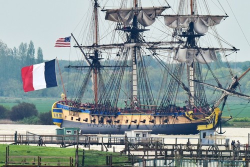 米独立戦争支援の仏帆船、復元され大西洋へ 米独立戦争支援の仏帆船、復元され大西洋へ