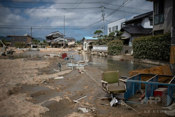 西日本豪雨、死者155人に 数十人が依然行方不明