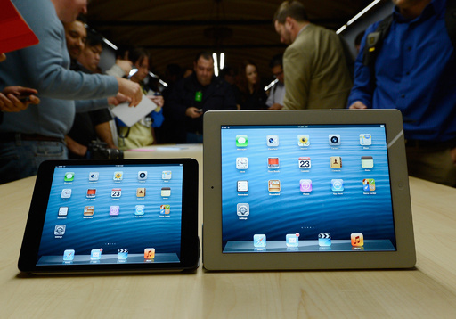 iPad miniと第4世代iPad、発売3日で300万台売り上げ
