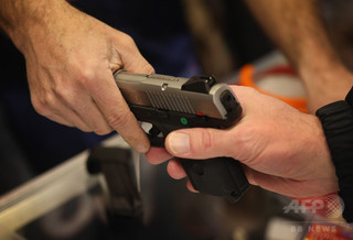 米、銃器の通販専門チャンネル「GunTV」開局へ 米、銃器の通販専門チャンネル「GunTV」開局へ