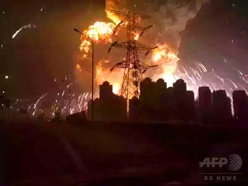 中国・天津の大爆発、死者44人に 威力「TNT24トン分」