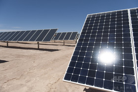 パキスタン、100メガワットの太陽光発電所が完成 パキスタン、100メガワットの太陽光発電所が完成